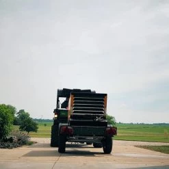 185 CFM 125 PSI Portable Diesel Driven Trailer Mounted Rotary Screw Air Compressor with 49 HP Kubota Diesel Engine by EMAX -SUNEX TOOLS Sales Store emax portable air compressors eds185tr 44 1000